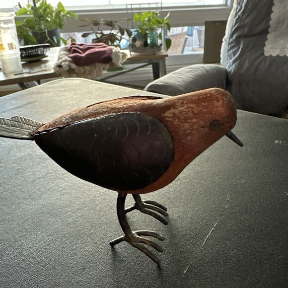 Wooden Primitive Rustic Bird Figurine Metal Accents Farmhouse Home Decor - Picture 1 of 3